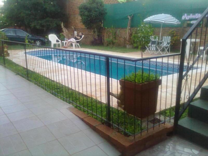 Residencial Azaleas Place Puerto Iguazu Exterior photo
